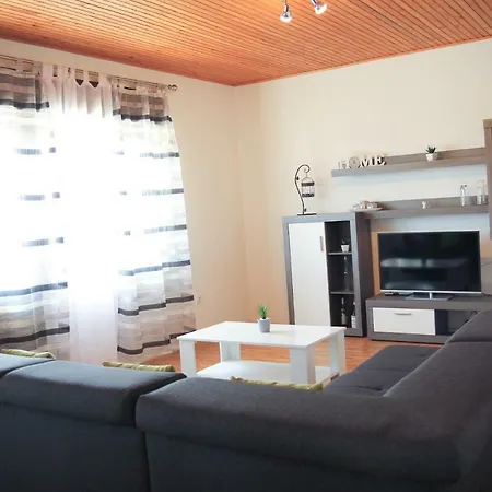 Apartment Split